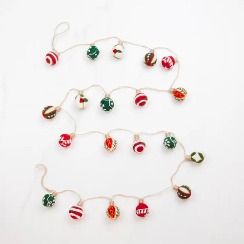 Christmas Garland - Embroidered Balls