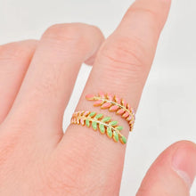 Enamel Leaf Ring - 18k Gold Plated
