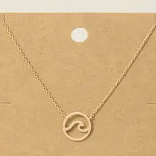 Wave Cutout Coin Pendant Necklace - Gold