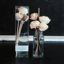 Flower Reed Diffuser - Coastal Wind & Lavendar