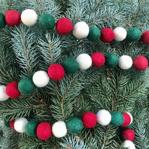 Christmas Garland - Red/Green/WhiteBalls