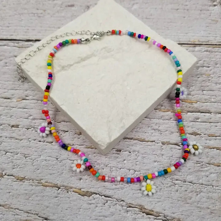 Boho Seed Beads Daisy Colorful Necklace