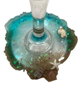 Beachy Wine Glass with Built-In Coaster - Aqua w/ Turtle & Starfish