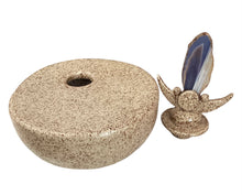Medium Lidded Vessel with Agate