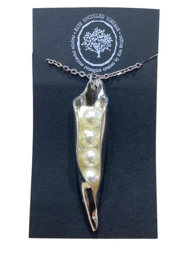 Silverplate Pea Pod Necklace