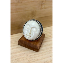 Moonchaser Ring - Bronze