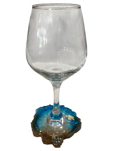 Beachy Wine Glass with Built-In Coaster - Blue w/ Turtle & Starfish