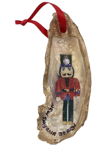 Holiday Oyster Ornament - Nutcracker