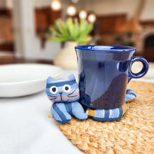 Spiced Heatable Cat Trivet - Azure