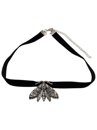 Large Moth Choker