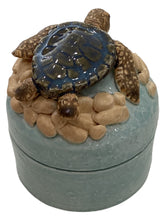 Lidded Turtle Vessel