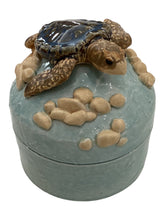 Lidded Turtle Vessel