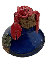 Lobster Sponge Holder
