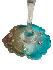 Beachy Wine Glass with Built-In Coaster - Teal w/Turtles