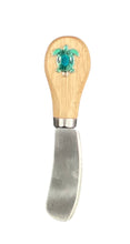 Coastal Spreader - Multiple Charms