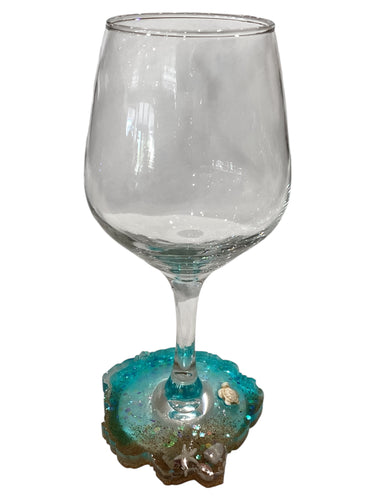 Beachy Wine Glass with Built-In Coaster - Aqua w/ Turtle & Starfish