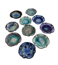 Little Dishes - Coastal Colors - Flower Petal Edge