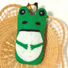 Felted Frog Eyeglass Holder