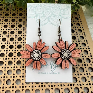 Daisy Earrings - Blush Pink